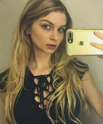 Надюша, 23 года